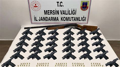 A­n­t­a­l­y­a­­d­a­ ­k­a­ç­a­k­ ­s­i­l­a­h­ ­o­p­e­r­a­s­y­o­n­u­:­ ­8­ ­g­ö­z­a­l­t­ı­